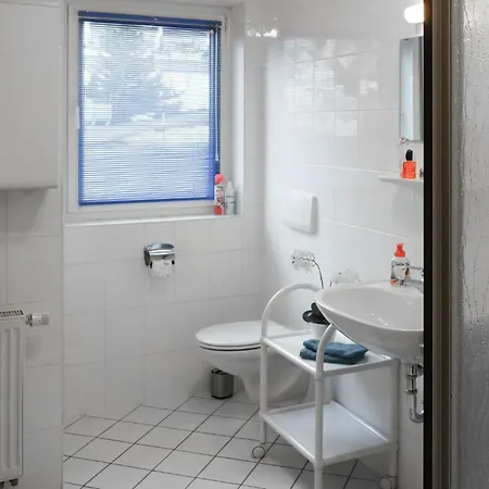 1 Bedroom Awesome In *